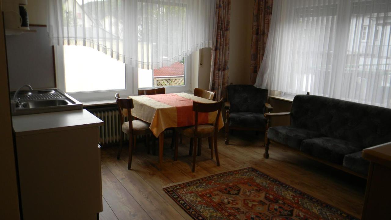 Gastehaus Am Calmont Bed & Breakfast Ediger-Eller Exterior photo