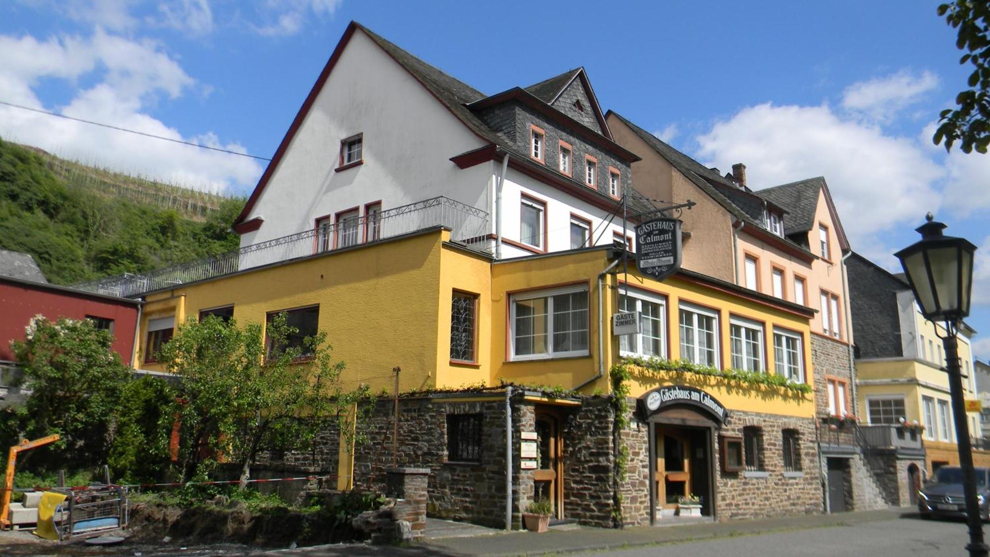 Gastehaus Am Calmont Bed & Breakfast Ediger-Eller Exterior photo